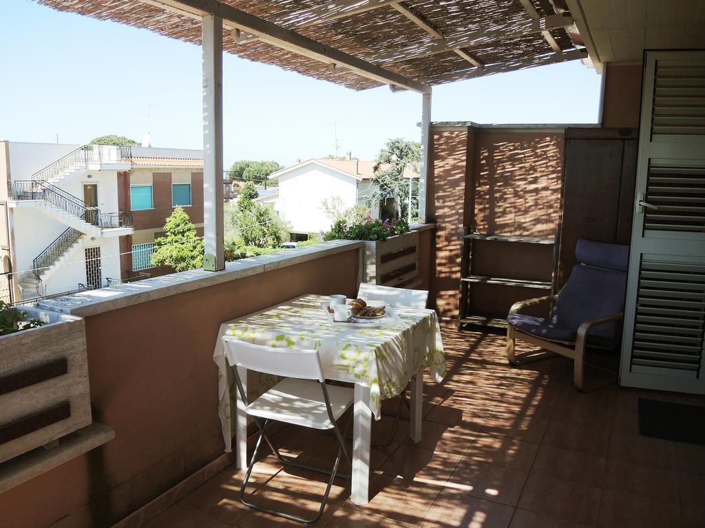 Le Ninfe Bed And Breakfast Anzio Buitenkant foto