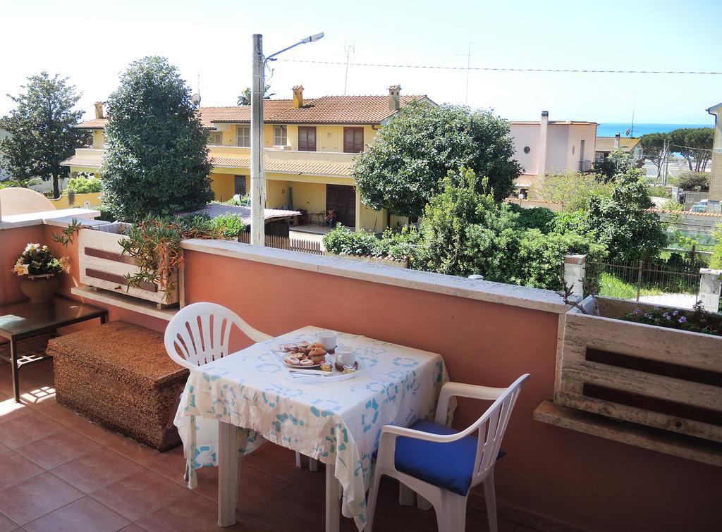 Le Ninfe Bed And Breakfast Anzio Buitenkant foto